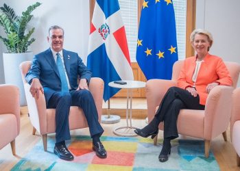 Jefe de Estado dominicano, Luis Abinader y la presidente de la Comisión Europea, Ursula von der Leyen. | Fuente externa.