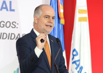 Alejandro Fernández W., superintendente de Bancos. - Fuente externa.