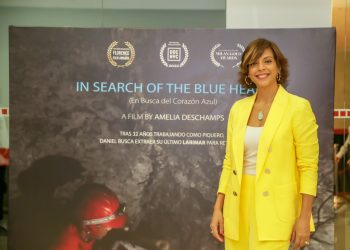 Amelia Deschamps, directora de 'In search of the blue heart'