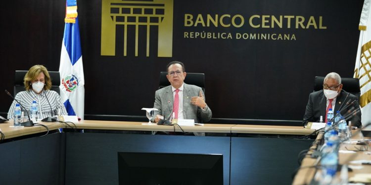 El Banco Central destaca los esfuerzos por mantener la estabilidad.