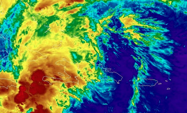 La Oficina Nacional de Meteorología (Onamet) advirtió que el potencial ciclón tropical arrojará abundantes lluvias en la República Dominicana a partir de este viernes y dejará acumulados entre 150 y 200 milímetros. - Fuente externa.