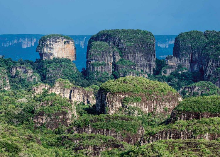 Chiribiquete_-turismo-colombiano-en-el-corazón-del-Amazonas