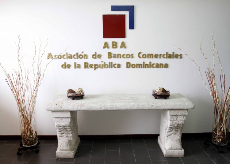 La Asociación de Bancos Comerciales de la República Dominicana (ABA).