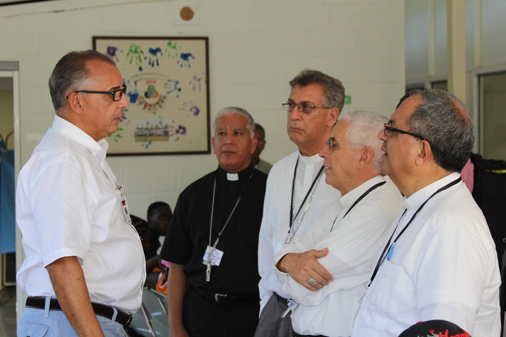 El empresario Fernando Capellan, líder en Codevi, junto a miembros de las diócesis fronterizas.