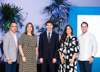 Sandy Rodriguez, Sara Reyes, César Páez, Alba Brea y Alejandro Fondeur. | Fuente externa.