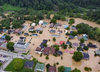 Cada año, las inundaciones obligan a millones de personas a abandonar sus hogares y es probable que este escenario no deseable se haga más común a medida que la subida del nivel del mar y las lluvias más intensas aumenten los riesgos. - Fuente externa.
