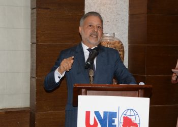 Leonel Castellanos, presidente de la UNE. - Fuente externa.