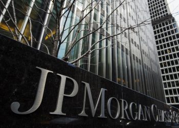 Economía.- El beneficio neto de JPMorgan Chase se hunde un 60% hasta junio tras provisionar 16.497 millones