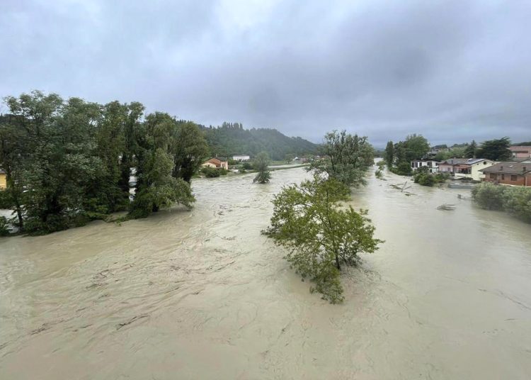 Las inundaciones de las últimas horas en Emilia Romaña han causado al menos 9 muertos y más de 20,000 personas han tenido que ser evacuadas. - Fuente externa.