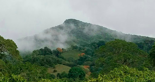 Vista de la loma Quita Espuela, en San Francisco de Macorís.