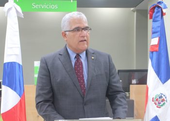 Luis Lembert, vicepresidente ejecutivo de Banca de Personas y Negocios del Banco BHD León.