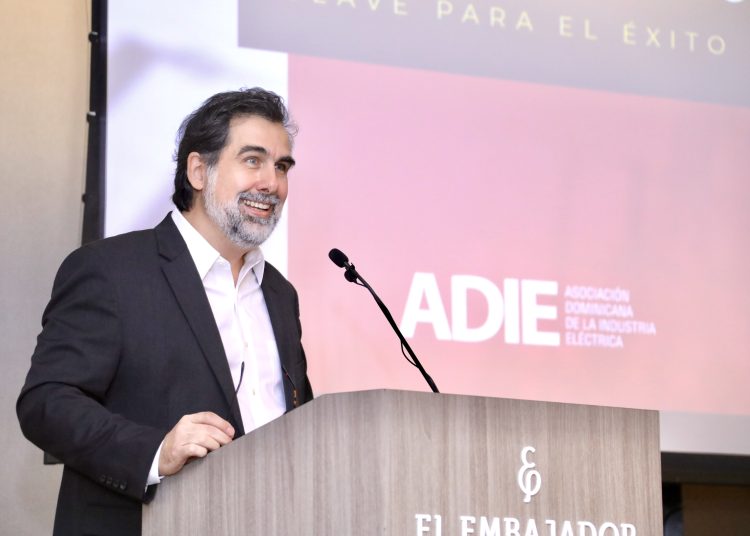 Manuel Cabral, vicepresidente ejecutivo de la ADIE.