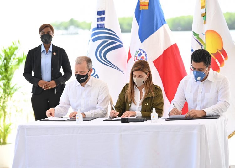El primer acuerdo del Mitur con el BID y Asonahores priorizará la intervención de 25 playas, las cuales han sido incluidas en proyectos de rescate y acciones ambientales. | Fuente externa.