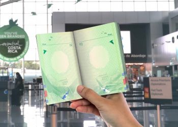 Diseño del pasaporte biométrico que será implementado por Costa Rica, de acuerdo a la cancillería del país centroamericano. | Fuente externa.