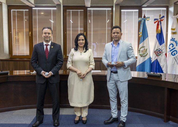 Informaron que una delegación de misión mixta de autoridades de gobierno, autoridades municipales, empresarios, artesanos y joyeros de República Dominicana visitarán Guatemala.