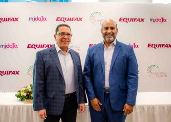 Rafael Matos, CEO de CreditMax, y Albert Adam, CEO de Equifax. | Fuente externa.