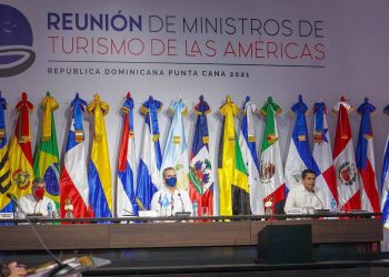 Reunión de ministros de Turismo de las Américas, encabezada por el presidente Luis Abinader. | Fuente externa.