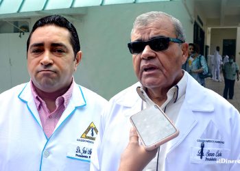 José Santana y Senén Caba consideran que se debe aumentar el presupuesto destinado a salud. | Lésther Álvarez