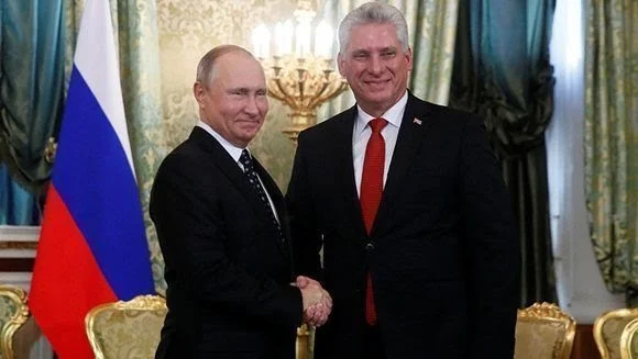 Los presidentes de Rusia y Cuba, Vladimir Putin y Miguel Díaz-Canel. | Reuters.