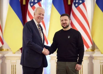 Presidente de EE.UU, Joe Biden y el  presidente de Ucrania, Volodímir Zelenski. Fuente externa.