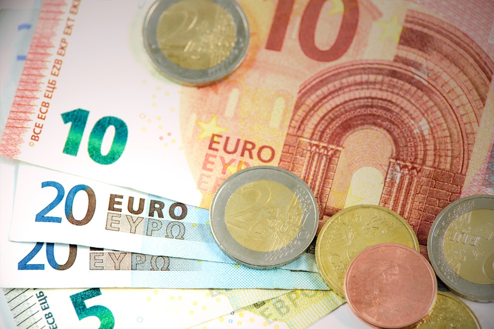 Euros dinero moneda