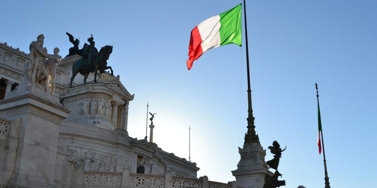 Bandera de Italia. | Pixabay.