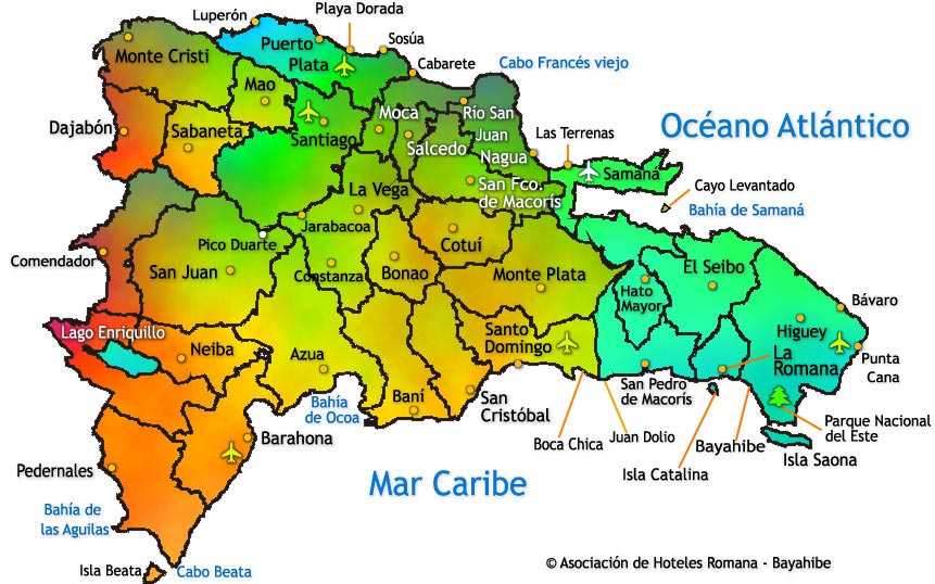 República Dominicana se ubica en el mismo centro de la región del Caribe.