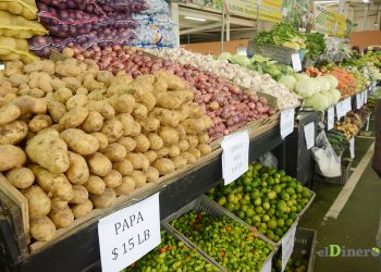 La papa y el limón son de los productos que presentan mayor estabilidad en precios. | Lésther Álvarez