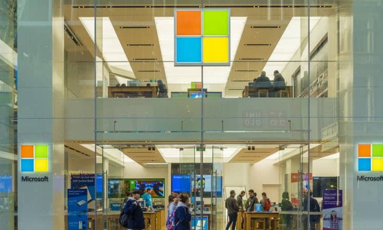 Microsoft ha actualizado su tienda para mejorar su rendimiento y uso con un nuevo formato que permite instalar aplicaciones durante la navegación.  Fuente externa.