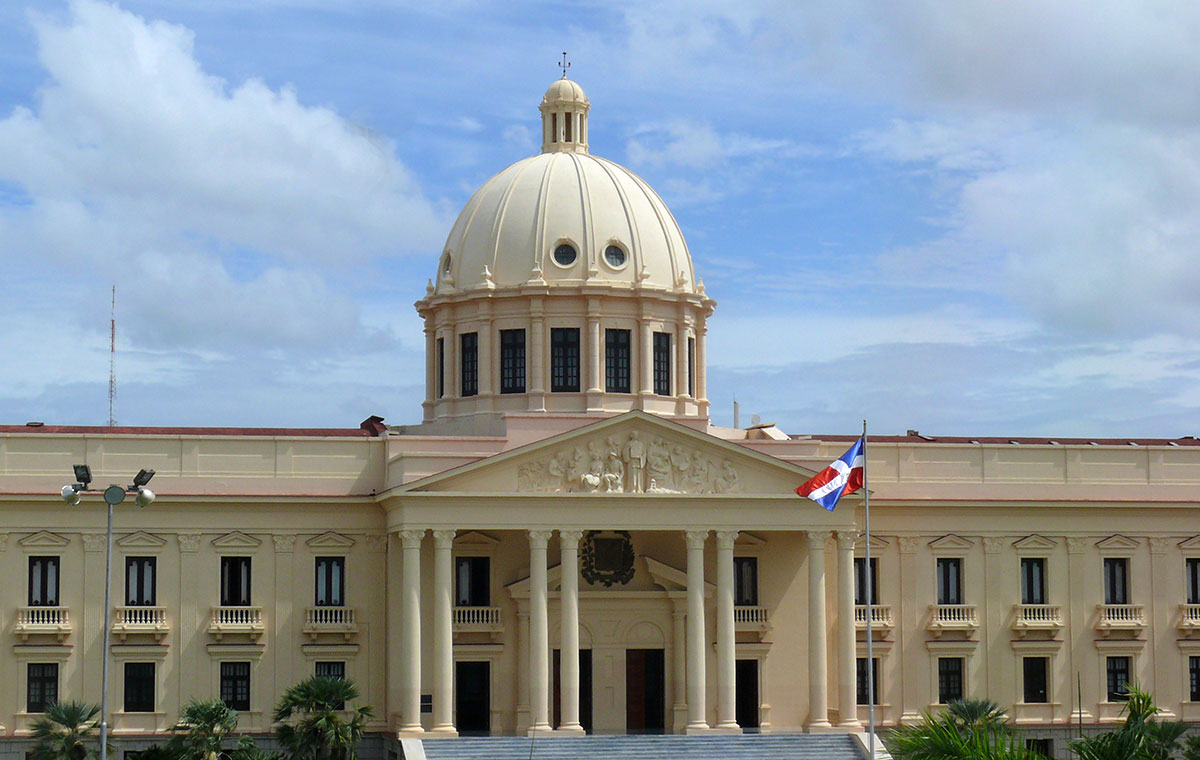 republica dominicana estado burocracia