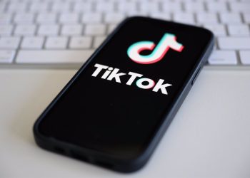 TikTok ha compartido algunos avances que ha hecho para continuar su compromiso de constituir una plataforma segura y libre de manipulaciones o influencias políticas externas.